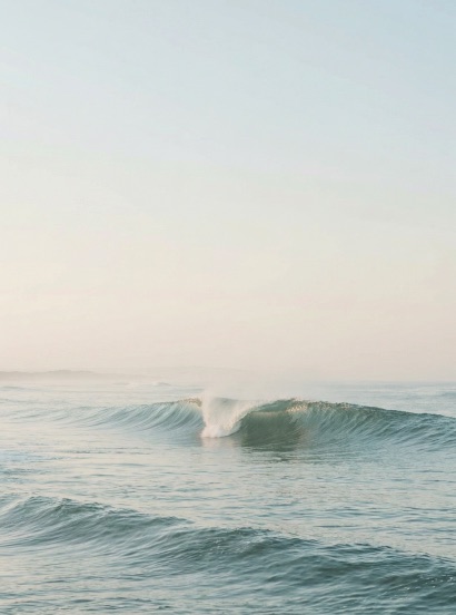 Oceaangolf in kalm water